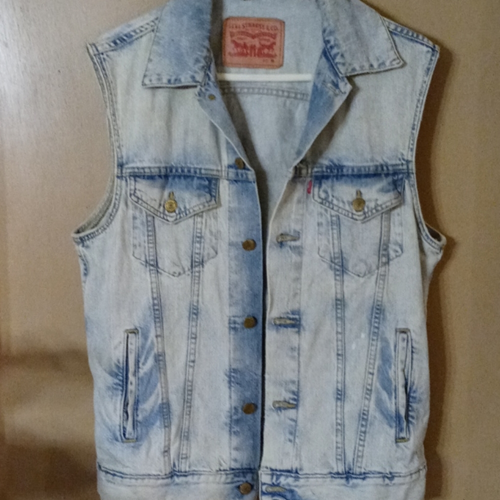 Levi jacket vest